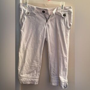 White corduroy Capri’s